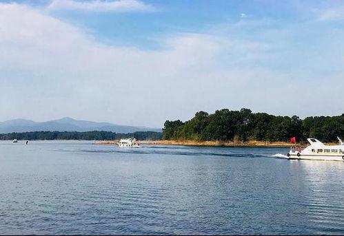 风景秀丽吃瓜,瓜果飘香——探寻秀美风光中的甜蜜时光