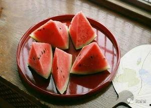 啥也不能耽误吃瓜,生活精彩无限