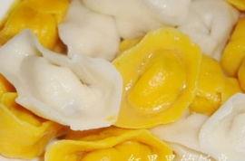 吃瓜群众元宝饺子