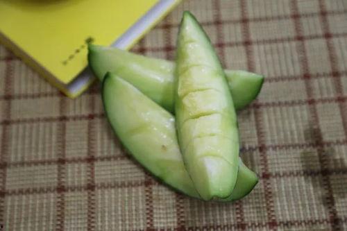 吃瓜姐妹炸了,揭秘网络爆火的背后故事