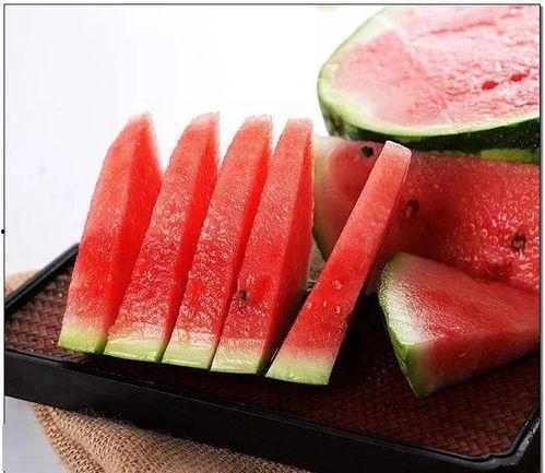 吃瓜系列壁纸,揭秘吃瓜系列壁纸背后的故事