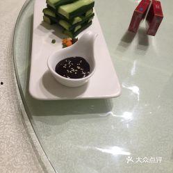 云朵酒店吃瓜图片,一场别开生面的美食盛宴