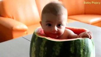 小朋友吃瓜的日子,童年时光