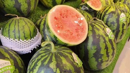 新吃瓜男,揭秘网络时代下的“吃瓜群众”现象