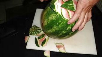 比赛吃瓜剪辑,一窥比赛吃瓜剪辑背后的精彩瞬间