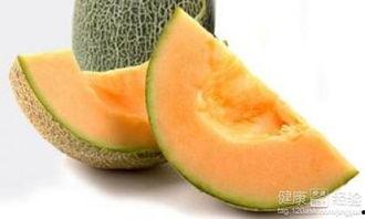 吃哈密瓜过敏脸上红,揭秘脸上红肿的神秘面纱