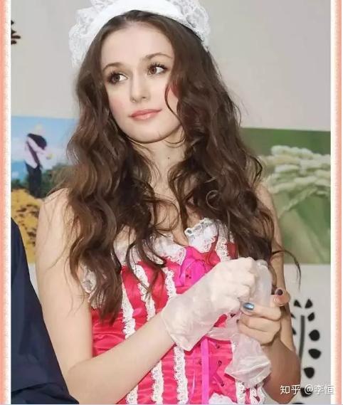 乌克兰波琳娜吃瓜,揭秘娱乐圈背后的真相