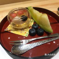 如何吃静冈网纹瓜,品味日本夏日甘甜的秘密